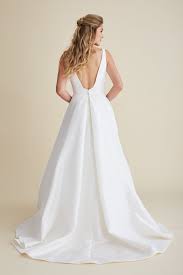 Beguiling By Astrid Mercedes Lea Ann Belter Bridal Lea Ann Belter Bridal Bridal Gowns Gowns