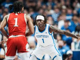 Denzel Aberdeen leads; Kentucky basketball teammates should follow