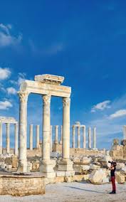 Ancient City Of Laodicea In Denizli Seyahat Destinasyonlari Turizm Seyahat