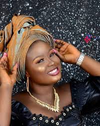 Celebrate this wonderful lady with me as she is a year older today,with joy  in my heart i celebrate you, i pray for you today that as you start another  awesome year