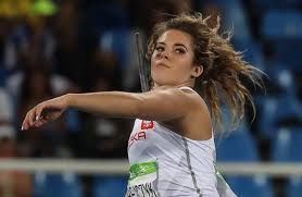 Maria magdalena andrejczyk (polish pronunciation: Maria Andrejczyk Breaks Poland S Historical Record In Javelin Throw World S Third Best Throw Ever 9gag