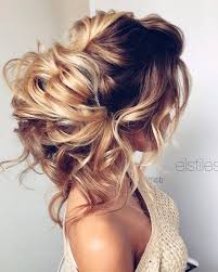 When your hair is lacking a certain something, swipe one side back and position a pretty. Best Hair Style For Bride Half Updo Braids Chongos Updo Wedding Hairstyles Deer Pearl Flowers Youfashion Net Leading Fashion Lifestyle Magazine