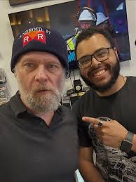 Took a quick pit stop and had the honor to work at the @li.tcg.show with  @mascertified I got to meet amazing voice actors for the very first time  such as @sussmanmatthew @sarah_natochenny