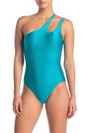 Becca One Piece Swimsuit Nordstrom Rack One Piece One Piece Swimsuit Swimsuits