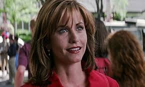Gale Weathers (Scream): ENTJ