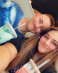 Alan Annis's Instagram, Twitter & Facebook