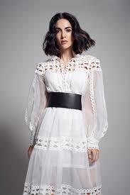 Rocio munoz morales è un'attrice, conduttrice televisiva, modella ed ex ballerina spagnola. Il Long Bob Mosso Di Rocio Munoz Morales Estetica It