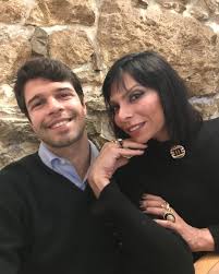 Guilherme castelo branco vieira é o único filho de josé castelo branco que, através das redes sociais faz derreter os corações mais curiosos. Jose Castelo Branco Passa Se E Insulta Seguidor Reze O Terco Pobre
