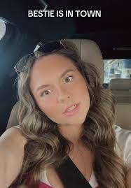 Caitlyn Fowler's Instagram, Twitter & Facebook