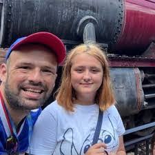 Rosie Weaver's Instagram, Twitter & Facebook