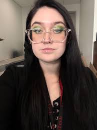 Can someone please make this into a headshot for a work lanyard. Thank you. 