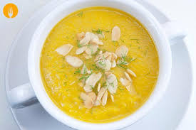 Receta fácil de karlos arguiñano para preparar crema de calabaza, uno de los platos más populares en otoño e invierno. Crema De Hinojo Y Calabaza Recetas De Cocina Casera Faciles Y Sencillas Cocina Casera