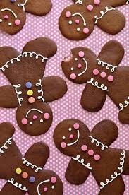 Biscotti Pan Di Zenzero Biscotti Di Natale Dolci Di Natale Cibo Natalizio