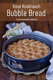 Die würzige soße aus hackfleisch, tomaten und kräutern ist außerdem schnell gemacht und kann (fast) nicht schief gehen. Rezept Kase Knoblauch Bubble Bread Mit Basilikum Knoblauchbutter Und Parmesan Beilagenbrot Homemade And Baked Food Blog