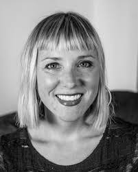 Jessica Qualls's Instagram, Twitter & Facebook