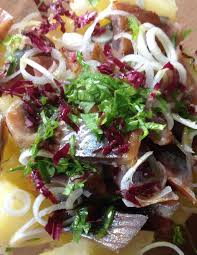 Vediamo insieme quali sono le più conosciute (e gustose). Insalata Di Aringa Affumicata Ricette Cibo Etnico Idee Alimentari