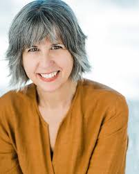 Laurel Bailey's Instagram, Twitter & Facebook