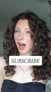 Kari Gleason's Instagram, Twitter & Facebook