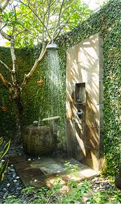 Villa Belong Dua Bali Indonesia Beyond Villas Bali Has A Selection Of Beautiful Villas All Over Bali To Suit Every Buitendouche Buitenkamers Achtertuinen