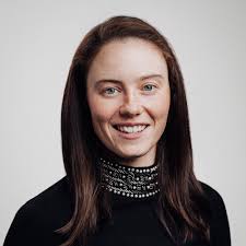 Lisa Maguire's Instagram, Twitter & Facebook