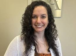 Kim Fabian's Instagram, Twitter & Facebook