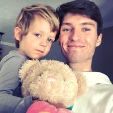 Hunter Knight🏳️‍🌈 (@hunterknight99) • Instagram photos and videos