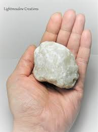 Natural Beautiful Xxlarge Raw Milky White Snow Quartz Rough Etsy Snow Quartz Stone Pictures Quartz