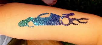 Cơ hội ứng tuyển việc làm với đãi ngộ hấp dẫn tại các công ty hàng đầu. Glitzertattoos Colorina Carina Axelsen