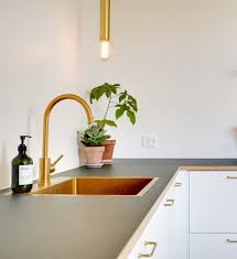 Totalrenovering Af Norrebro Lejlighed Nyt Kokken Og Bornevaerelse Kokken Bornevaerelse Minimalistisk Stil