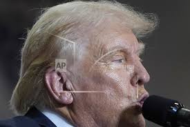 Trump Invites Reporters to Start Demanding His Medical Records