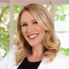 Top 40 Female Real Estate Influencers in 2025