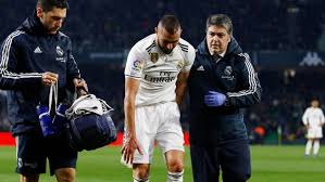 Бензема у реал мадриду 2018. Ispaniya La Liga Novosti Benzema Slomal Palec Na Ruke Football Fun Ru Novosti Futbola 2021 Futbol Svezhie Novosti Segodnya Futbol Novosti Segodnya Ispaniya La Liga Karim Benzema Real Madrid