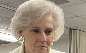 Central Kentucky Big Band performs live with musicians in their 70s, 80s,  and 90s