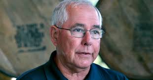 Kentucky bourbon icon Jimmy Russell celebrates his 70th anniversary at Wild  Turkey