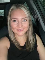 Gen Z convincing middle part users to switch