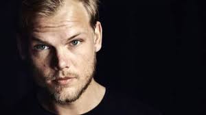 Avicii: 'Hoe bekender hij werd, hoe groter zijn angst en plankenkoorts'