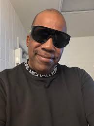 Ron and Derrick Staples of the Mighty Clouds of Joy and my lil Sis Elaine  Nelson. Elaine Nelson did a superb job hosting the Quartet concert. She was  absolutely phenomenal. ￼￼