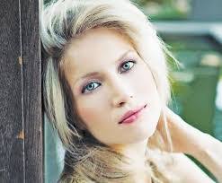 Mike Hillhouse's Instagram, Twitter & Facebook