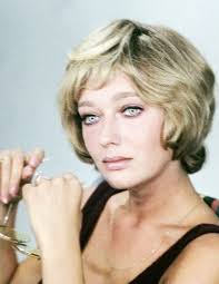 Ist eine vierteilige fernsehkomödie der ddr aus den jahren 1974 und 1978/1979. Ewa Szykulska Polish Actress And An Obvious Beauty Actresses Beauty Beautiful Women