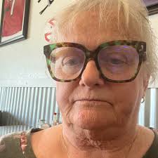 Why do doctors tell people eggs aren't heart healthy? If I had to choose  only one food to eat for the rest of my life it would be eggs. And I don't