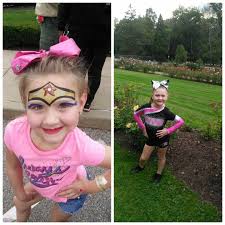 Giving away signed copies of my new book today !!!! Post your preorder  pictures and #jojosguide #jojosguide !!!! Who should I pick today ???? P.S  giving away lots !!!!!!! 🎀🎉❤️🍭can't wait to