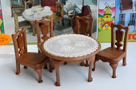 The dining table comes with 4 chairs for both adults and children, and a baby chair. Sylvanian Families Dining Room Set Promotions