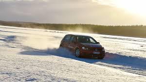 Seine prognose für den winter 2015/16 traf der mann aus benediktbeuren bereits im august in einem interview mit dem tölzer kurier. Autofahren Im Winter Worauf Kommt Es An Anzeige Passion Driving