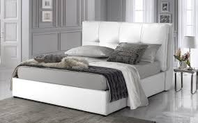Il noto brand, con i suoi daybed punta a offrire momenti di puro relax. Pin Su Letto Bedroom