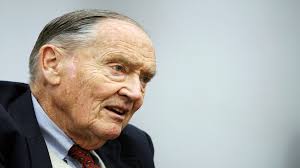 John Bogle, Vanguard founder, dies at 89