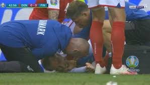 انتهت مباراة روسيا والدنمارك اليوم الاثنين بفوز منتخب الدنمارك باربعه اهداف لهدف وصعوده للدور القادم من البطوله كثانى المجموعه بثلاثه نقاط. Ù…Ø¨Ø§Ø±Ø§Ø© ÙÙ†Ù„Ù†Ø¯Ø§ ÙˆØ§Ù„Ø¯Ù†Ù…Ø§Ø±Ùƒ Ø¨Ø·ÙˆÙ„Ø§Øª