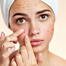 DOTERRA היום אני מספרת לכם על שמן 🆘 שמן אתריי עץ התה #עץהתה 100% שמן אתרי  טהור העומד בתקן CPTG מסייע לבריאות ולמראה עור צעיר מנקה את העור מפני  גירויים, דלקות ופצעונים