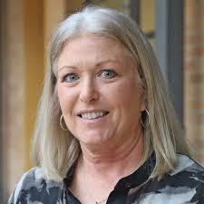 Tracy Pickering's Instagram, Twitter & Facebook