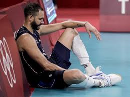 È considerato il più grande saltatore in alto di tutti i tempi. 8qeqbzherhikkm
