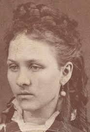 Geore W. Rice Keller was born in Jessamine Ky died in Platte Co, Mo. as to  being in the same area as Jesse James mother, I do not know. But after  reading